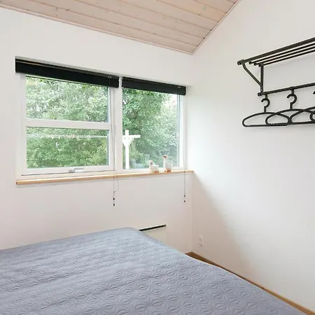 Hébergement de vacances Three-bedroom Holiday In *