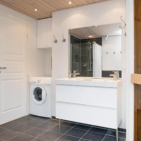 Three-bedroom Holiday In *