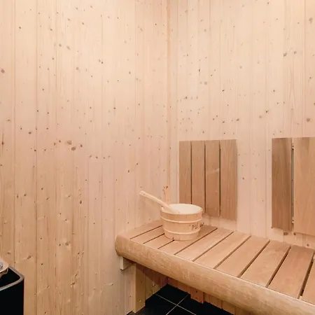 Three-bedroom Holiday In Hébergement de vacances